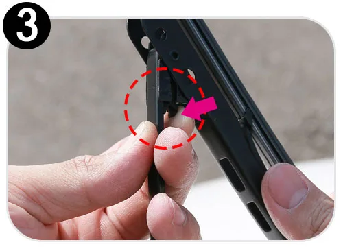 硬骨雨刷拆卸步驟三