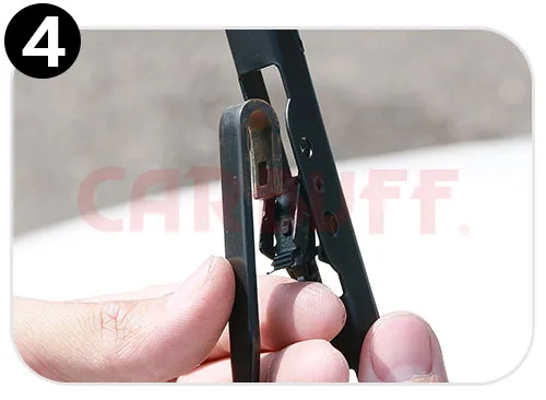 硬骨雨刷拆卸步驟四